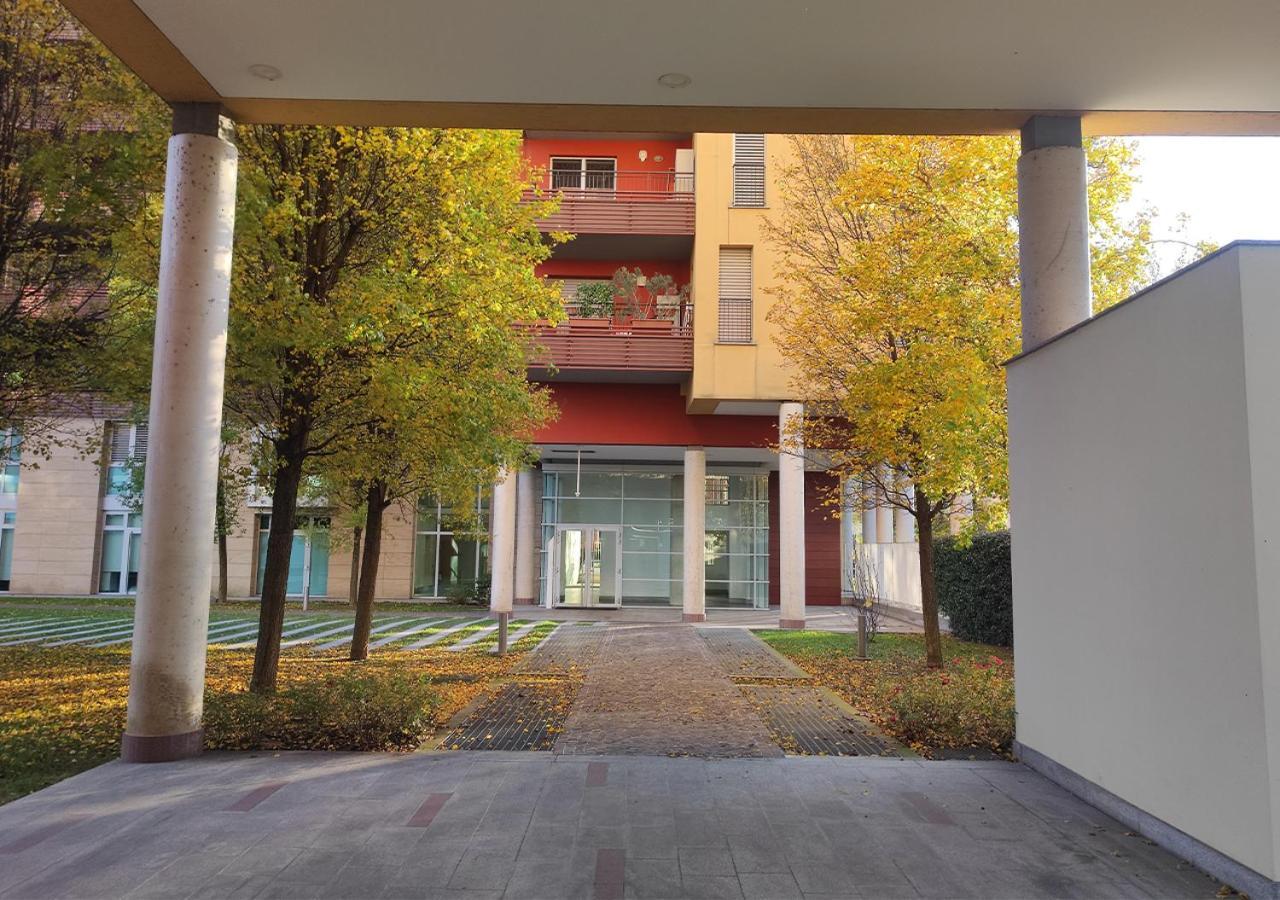 A Casa Di Luca Apartment Milan Luaran gambar